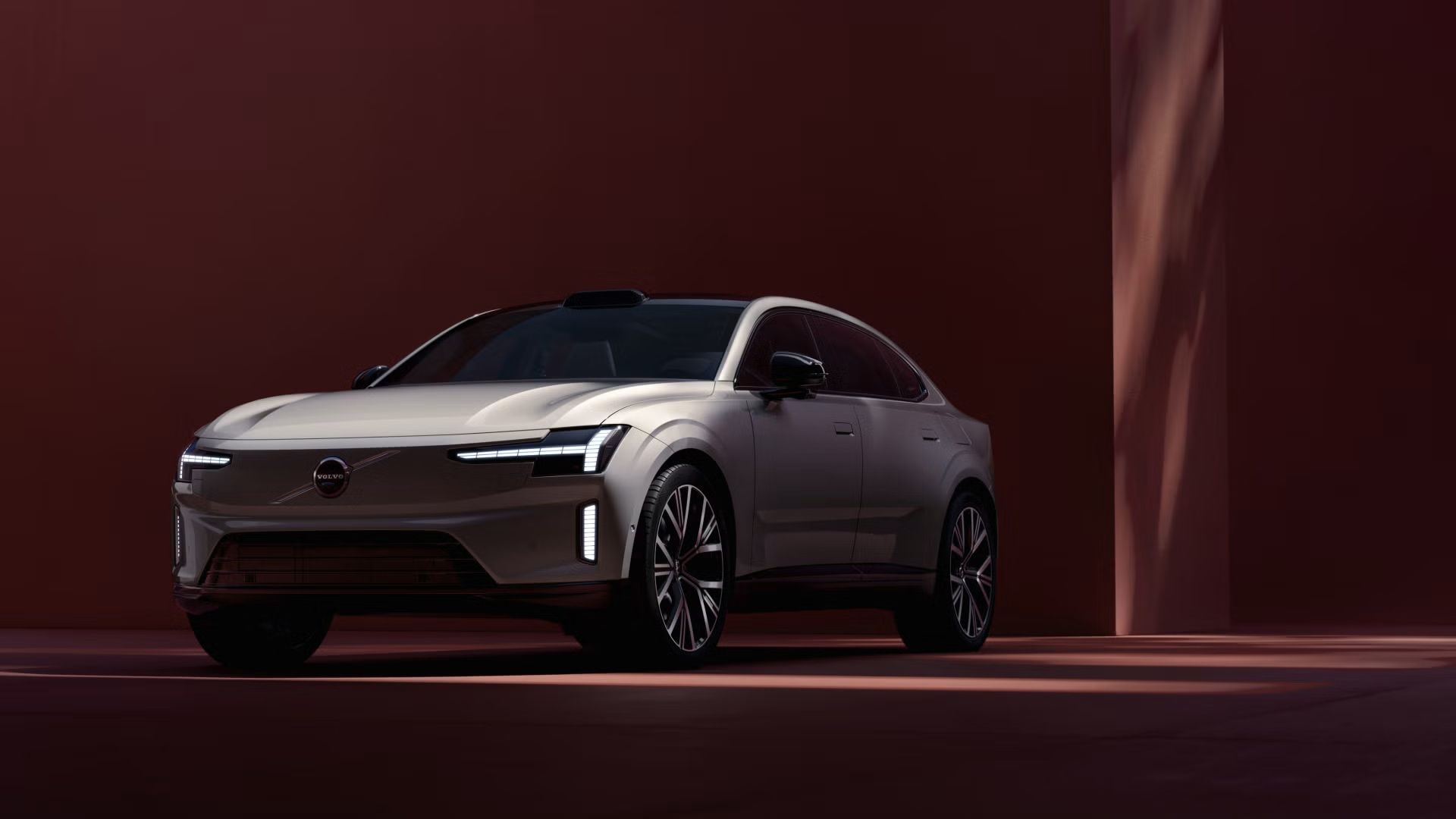 Novinka už čoskoro u nás nové elektrické VOLVO ES90