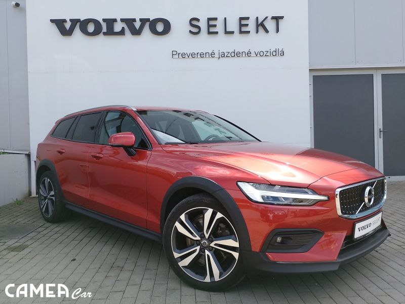 VOLVO SELEKT V60 CC PRO B4 AWD diesel Mild hybrid AT8