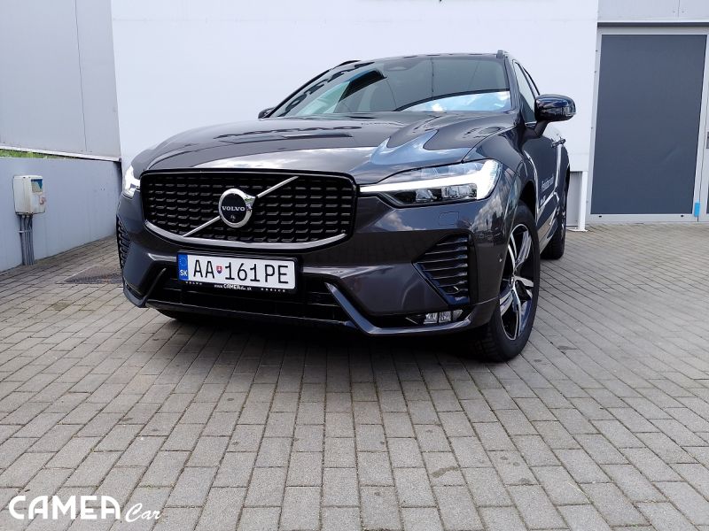 VOLVO XC60 B5 AWD MILD-HYBRID/benzín PLUS/DARK POLESTAR