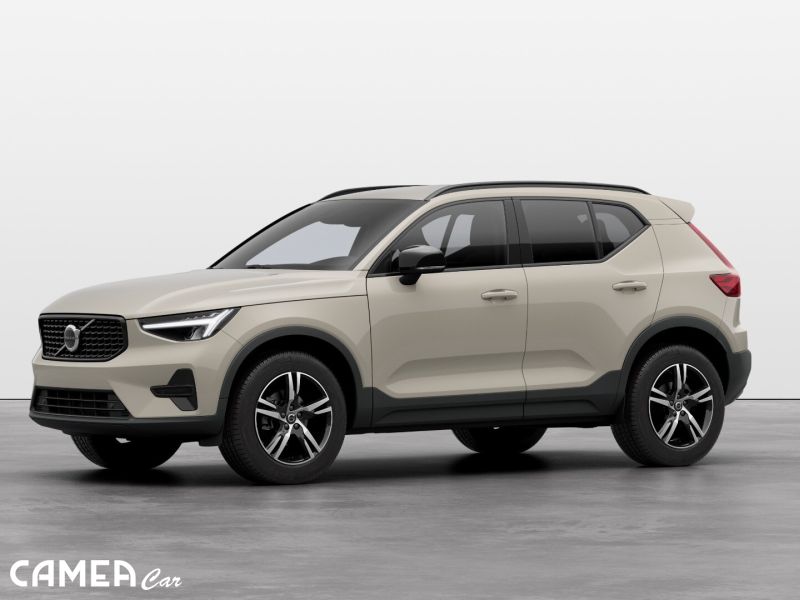 VOLVO XC40 B3 FWD 120kW AT7 PLUS DARK Mild-Hybrid benzín