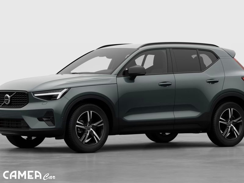 VOLVO XC40 B3 FWD 120kW PLUS/DARK AT7 MY*26