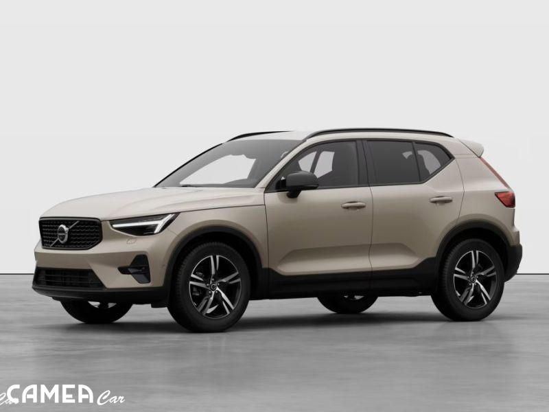 VOLVO XC40 B3 FWD 120kW AT7 PLUS/DARK Mild-Hybrid benzín MY*26
