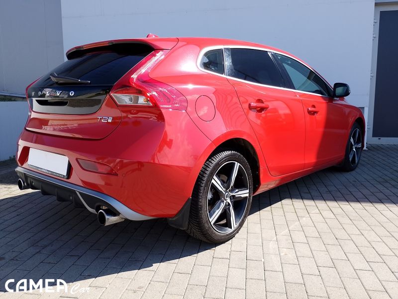 VOLVO V40 T2 90kW MT6 R Design