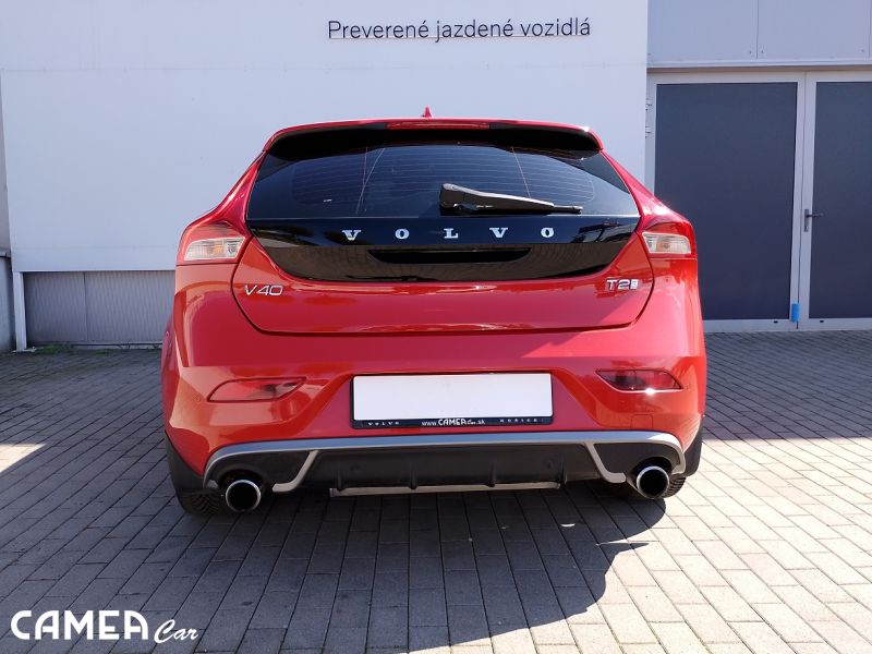 VOLVO V40 T2 90kW MT6 R Design