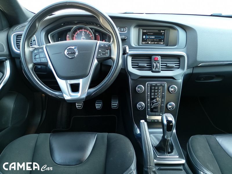 VOLVO V40 T2 90kW MT6 R Design