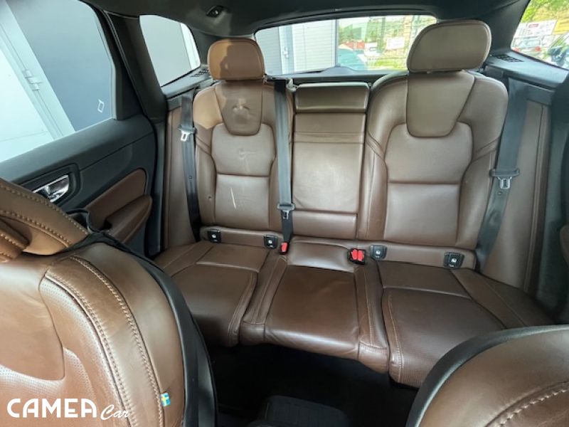 VOLVO XC60 B4 AWD AT8 INSCRIPTION MILD-HYBRID sprostredkovanie