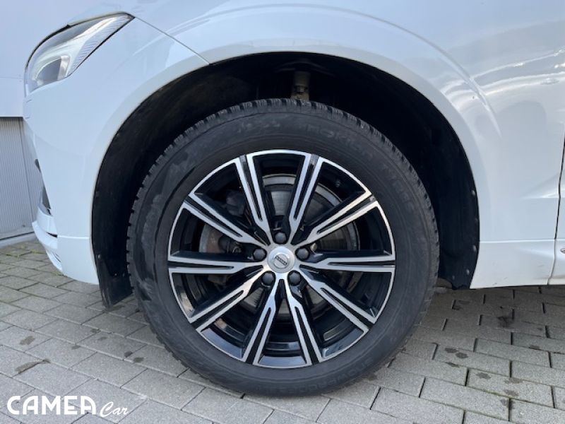 VOLVO XC60 B4 AWD AT8 INSCRIPTION MILD-HYBRID sprostredkovanie