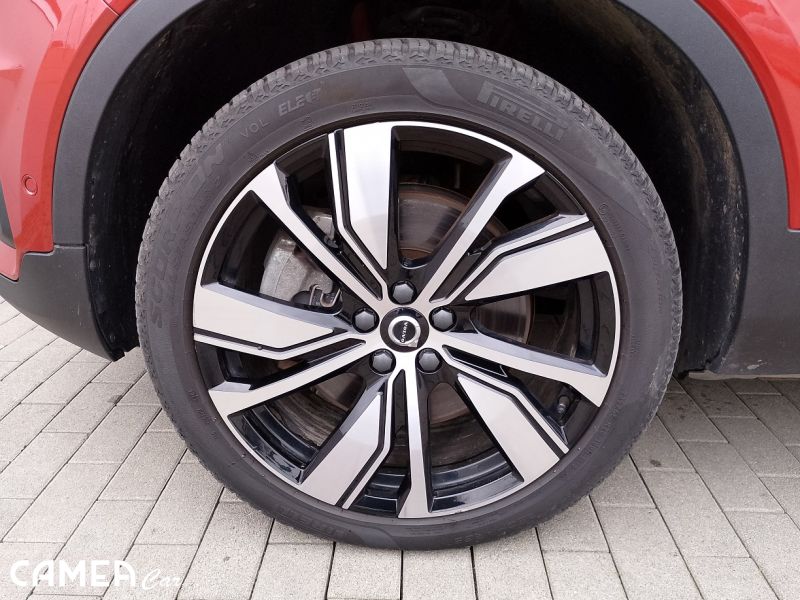 VOLVO XC40 Full Elektro P8 AWD 300kW RechargePRO