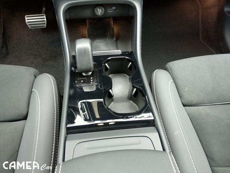 VOLVO XC40 Full Elektro P8 AWD 300kW RechargePRO
