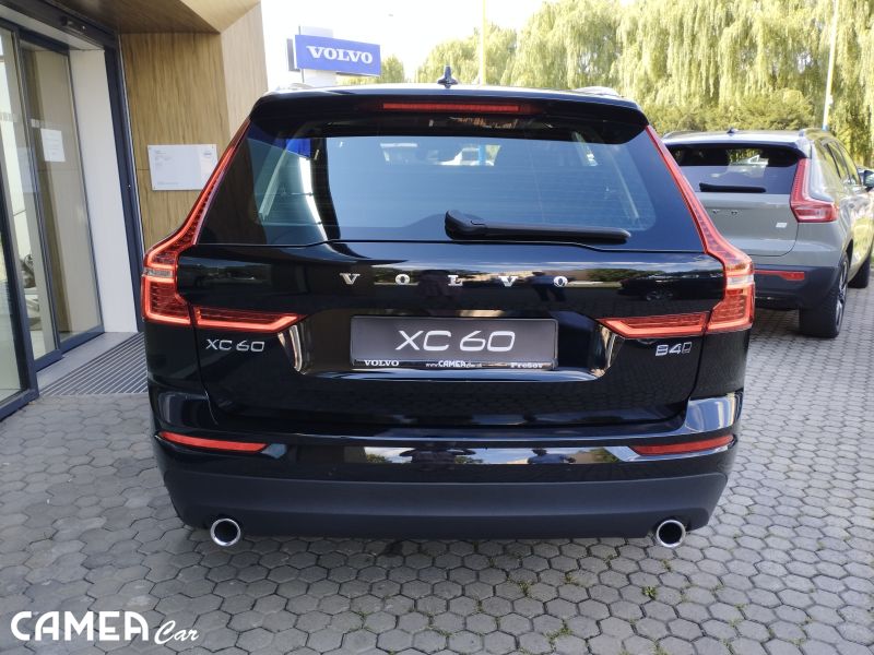 VOLVO XC60 B4 AWD 145kW diesel MILD HYBRID MomPRO