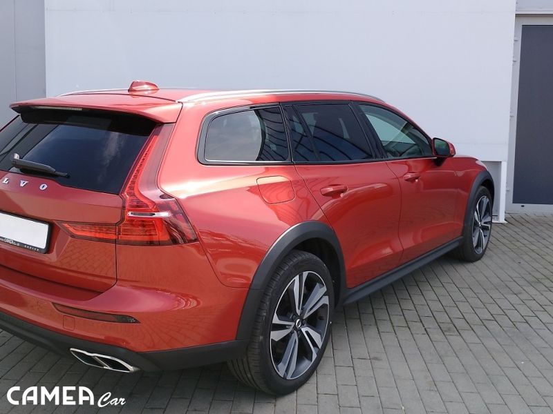 VOLVO V60 CC B4 AWD PRO Mild hybrid / diesel