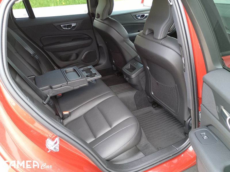 VOLVO SELEKT V60 CC PRO B4 AWD diesel Mild hybrid AT8