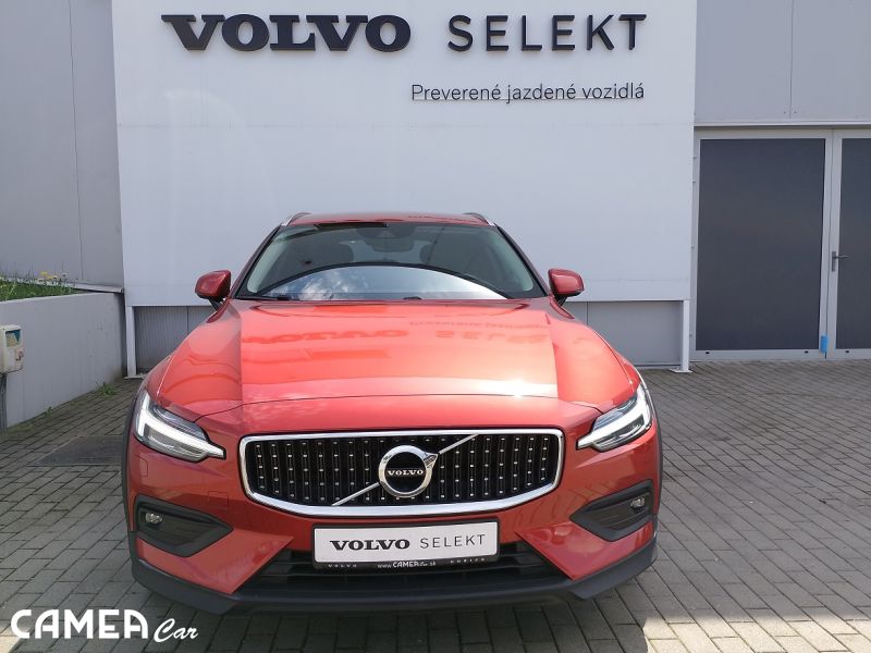 VOLVO SELEKT V60 CC PRO B4 AWD diesel Mild hybrid AT8