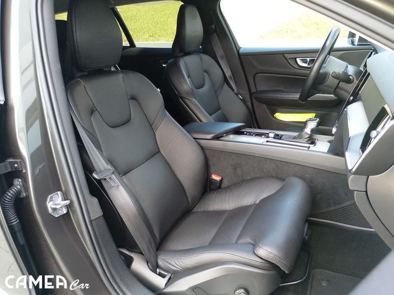 VOLVO SELEKT V60 Inscription D4 nafta FWD AT8