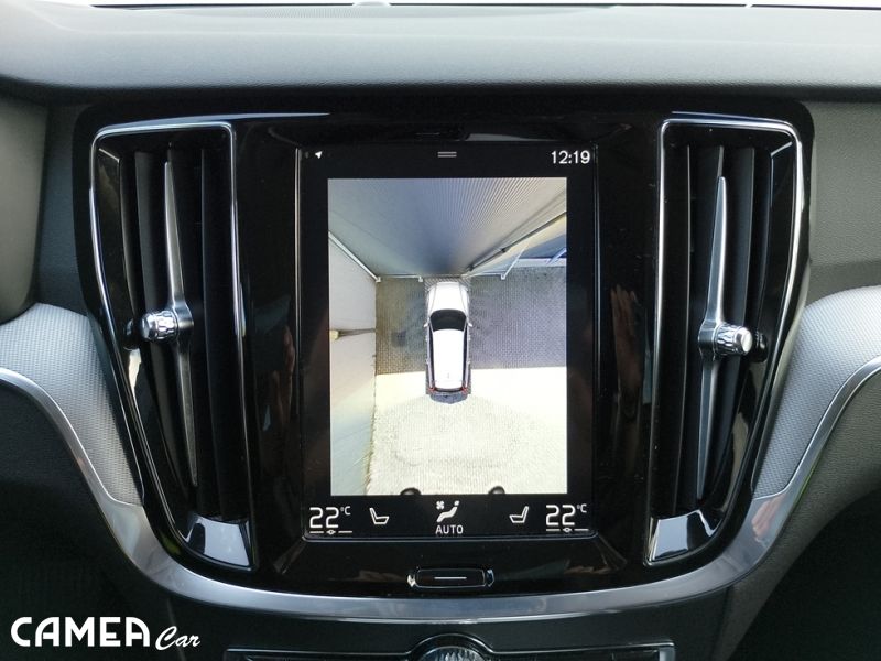 VOLVO SELEKT V60 Inscription D4 nafta FWD AT8