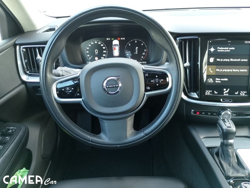 VOLVO SELEKT V60 Inscription D4 nafta FWD AT8