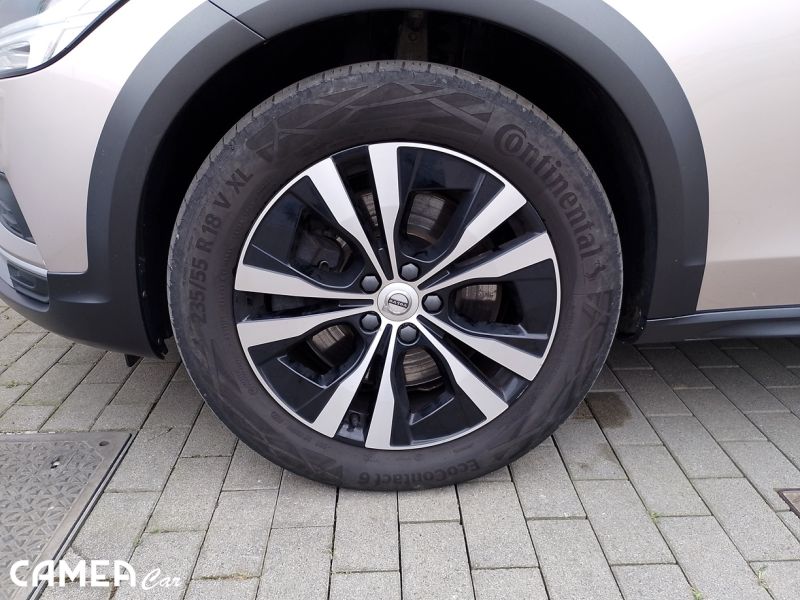 VOLVO V90 Cross Country Advanced B4 AWD nafta/Mild hybrid sprostredkovanie