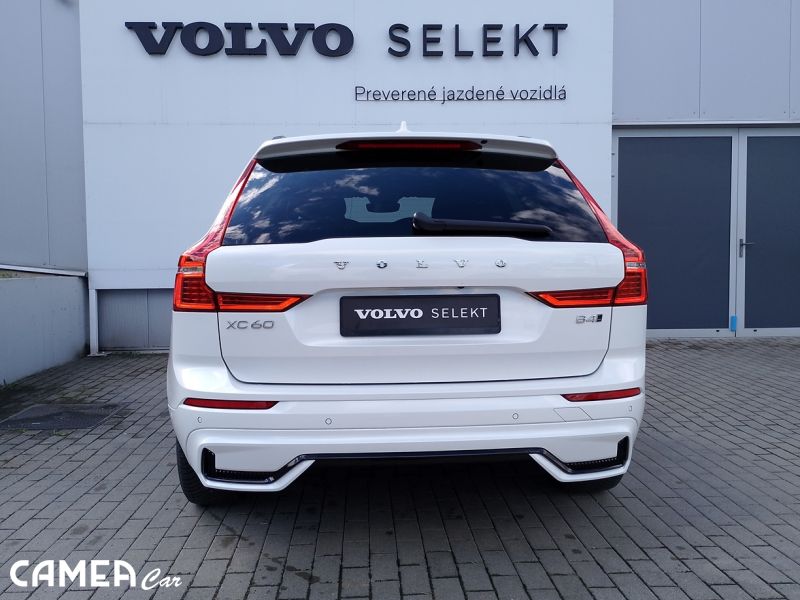 VOLVO SELEKT XC60 B4 AWD MILD-HYBRID/diesel PLUS/DARK POLESTAR