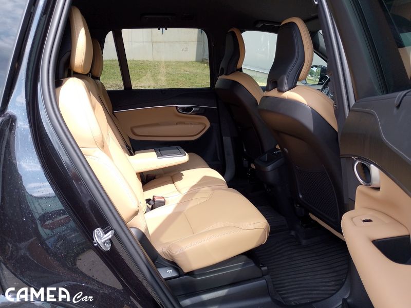 VOLVO XC90 B5 AWD AT8 PLUS BRIGHT 7M MILD-HYBRID/diesel sprostredkovanie