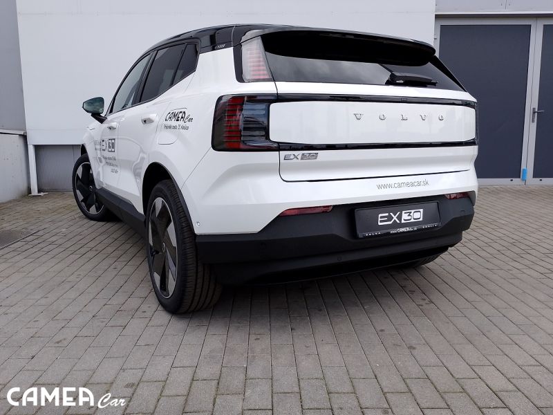 VOLVO EX30 Elektro TWIN Motor AWD 315kW ULTRA
