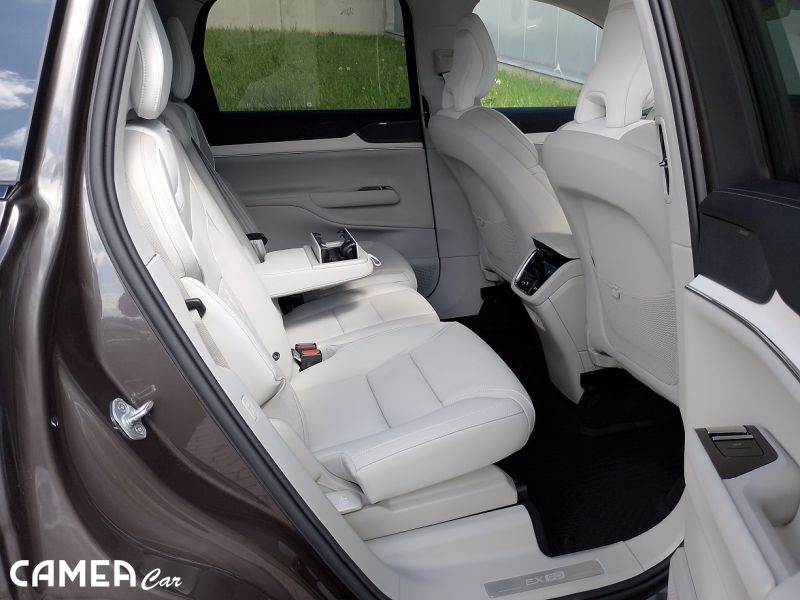VOLVO EX90 TWIN MOTOR ULTRA 300 kW