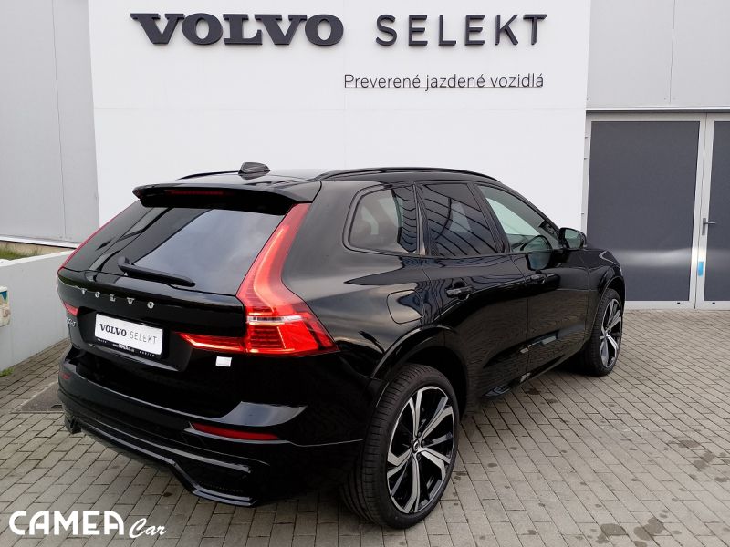 VOLVO SELEKT XC60 T8 eAWD Recharge R Design rezerve