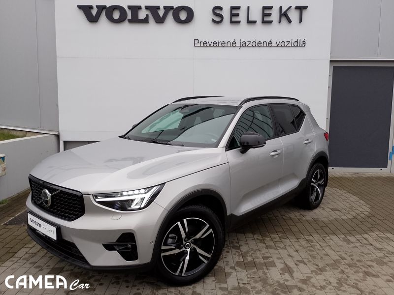 VOLVO SELEKT XC40 B3 FWD 120kW AT7 PLUS DARK Mild-Hybrid benzín