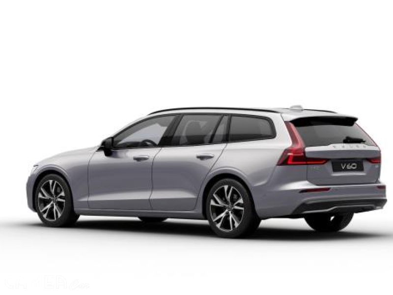 VOLVO SELEKT V60 PLUS DARK B4 benzín Mild Hybrid FWD AT7 rezerve