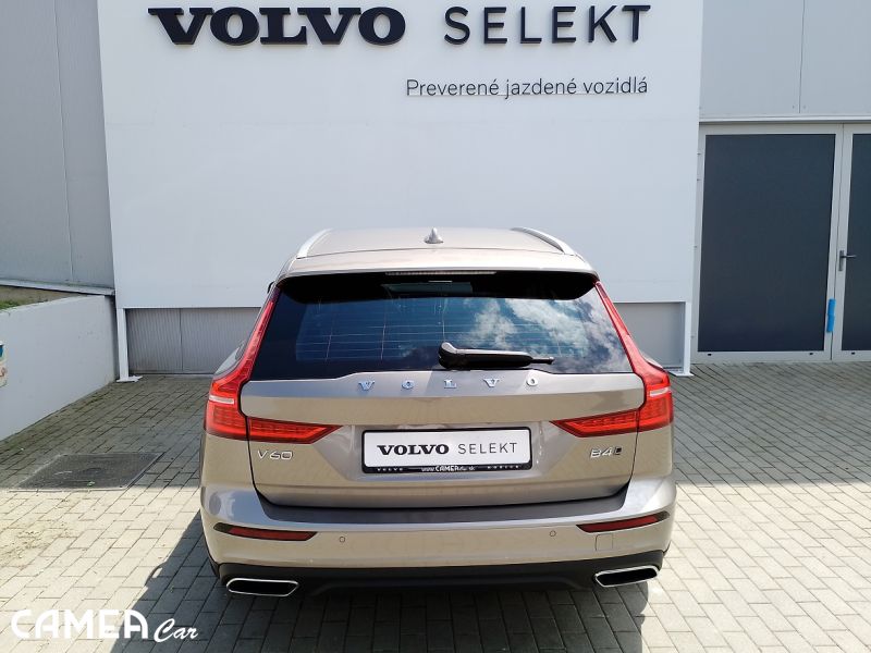 VOLVO SELEKT V60 CC PRO B4 AWD diesel Mild hybrid AT8 145+10 kW