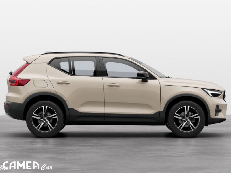 VOLVO XC40 B3 FWD 120kW AT7 PLUS/DARK + ťažné zariadenie