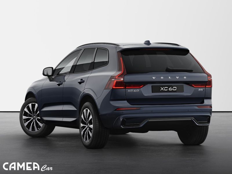 VOLVO XC60 B5 AWD MILD/HYBRID benzín PLUS/DARK