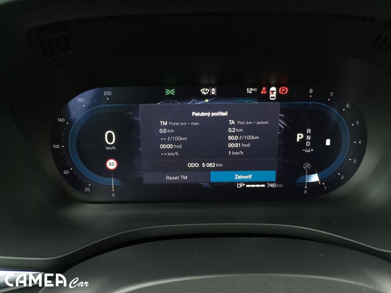 VOLVO SELEKT XC60 B5 AWD MILD-HYBRID PLUS/DARK ťažné zariadenie + POLESTAR