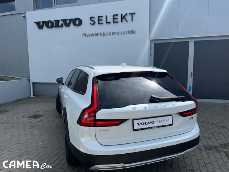 VOLVO SELEKT V90CC B5 AWD AT8 PLUS BRIGHT MILD-HYBRID/diesel 173+10kW