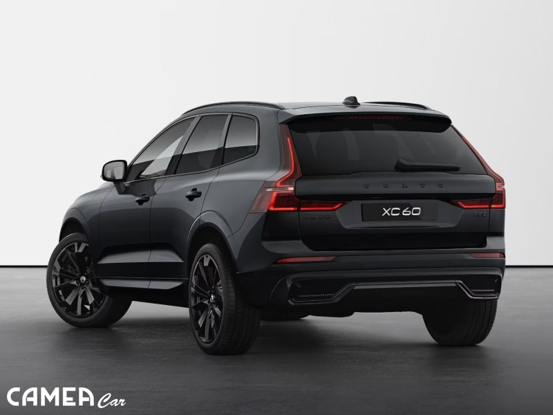 VOLVO XC60 B5 AWD BLACK EDITION! MILD/HYBRID BENZÍN