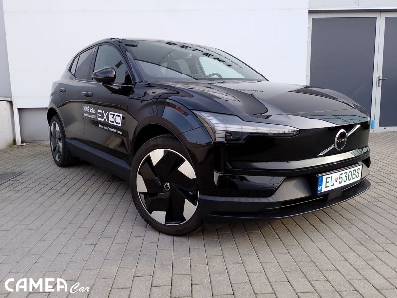 VOLVO EX30 Elektro SINGLE Motor Extended Range RWD 200kW PLUS