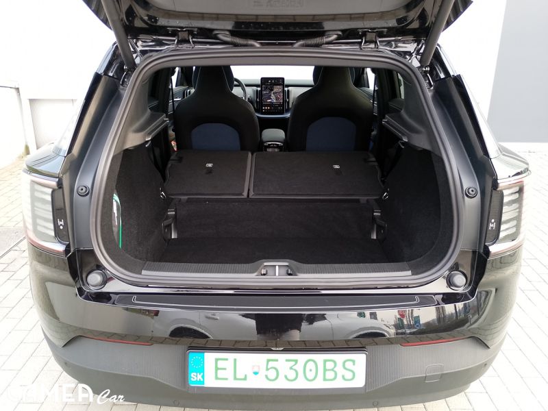 VOLVO EX30 Elektro SINGLE Motor Extended Range RWD 200kW PLUS