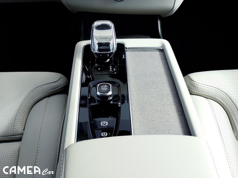 NEW VOLVO XC90 T8 Plug IN Hybrid PLUS/BRIGHT 7m POLESTAR