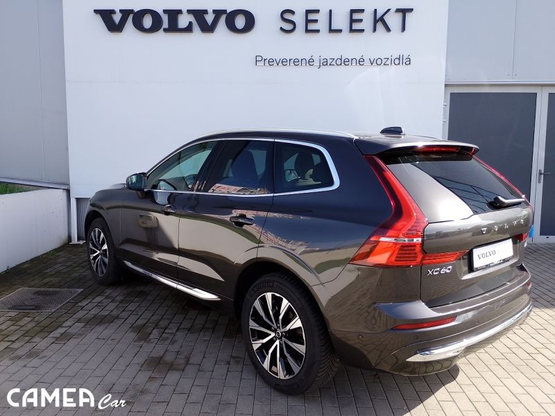 !! CENOVÁ BOMBA !! VOLVO SELEKT XC60 B5 AWD MILD-HYBRID/benzín PLUS/BRIGHT POLESTAR