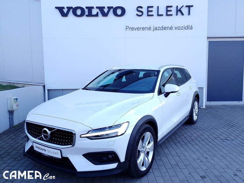 VOLVO SELEKT V60 CC PRO B4 AWD diesel Mild Hybrid AT8