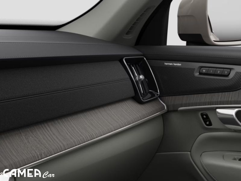 Volvo XC90 B5 AWD ULTRA/BRIGHT Mild-hybrid 184kW / benzín