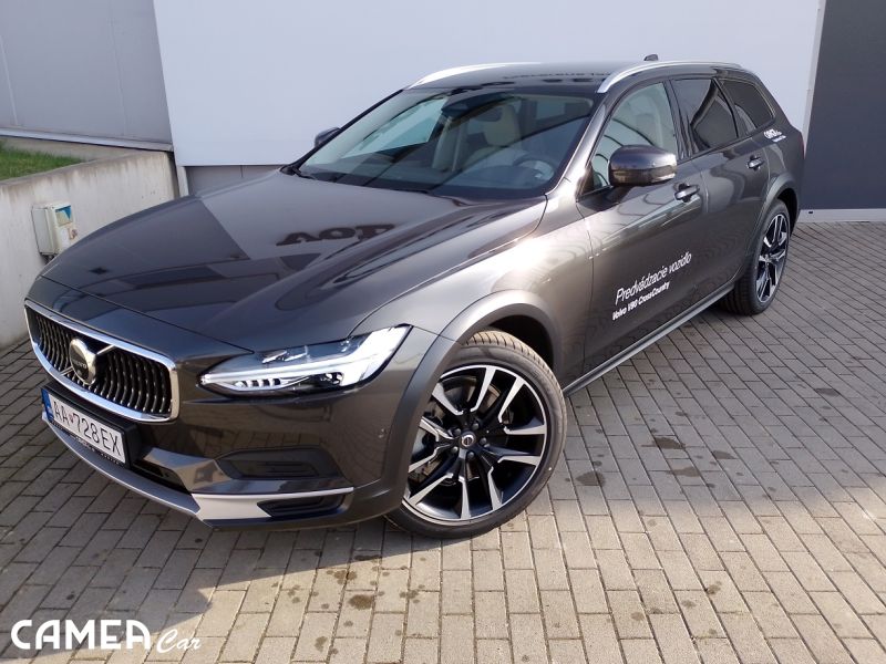 VOLVO SELEKT V90CC B6 AWD AT8 PLUS BRIGHT MILD-HYBRID/benzín 220kW+8,5kW POLESTAR rezerve