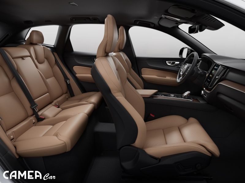 VOLVO XC60 B5 AWD MILD-HYBRID/benzín PLUS/DARK POLESTAR