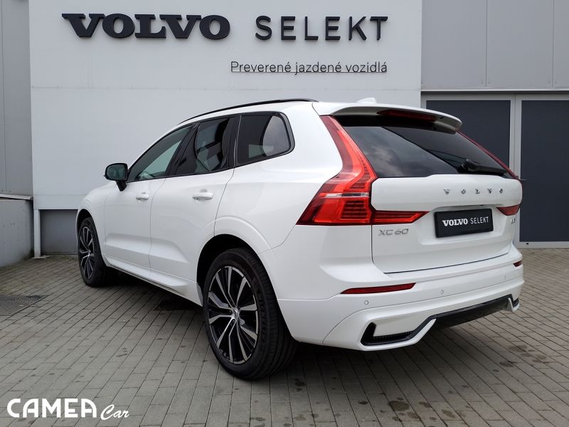 VOLVO SELEKT XC60 B5 AWD MILD-HYBRID/benzín PLUS/DARK POLESTAR