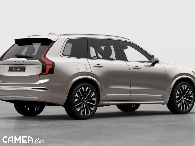 VOLVO XC90 B5 AWD ULTRA/BRIGHT Mild-hybrid benzín 184kW POLESTAR