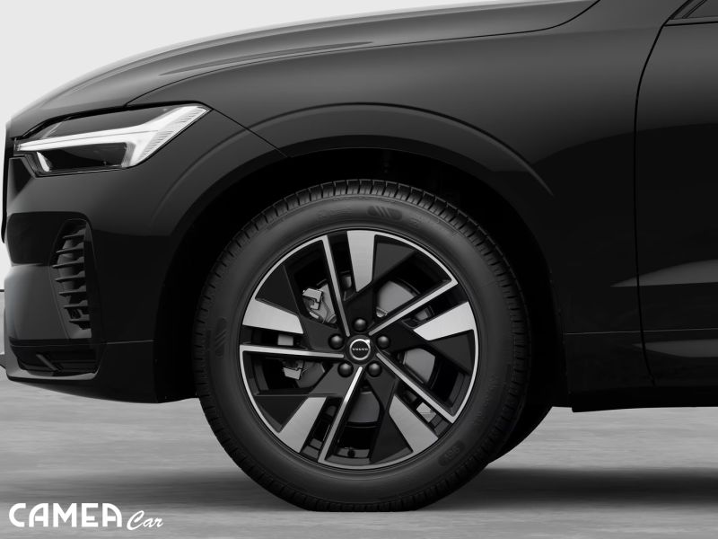 VOLVO XC60 B5 AWD MILD/HYBRID benzín PLUS/DARK *MY26