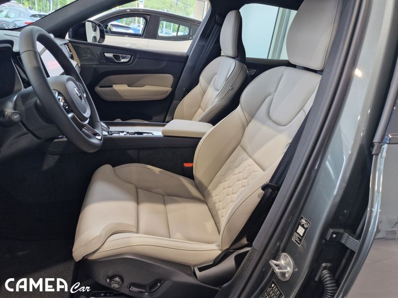 VOLVO XC60 B5 AWD MILD/HYBRID benzín PLUS/DARK *MY26