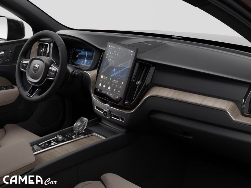 VOLVO XC60 B5 AWD MILD/HYBRID benzín PLUS/DARK *MY26