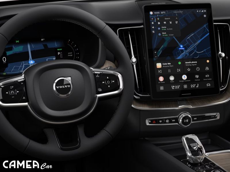 VOLVO XC60 B5 AWD MILD/HYBRID benzín PLUS/DARK *MY26