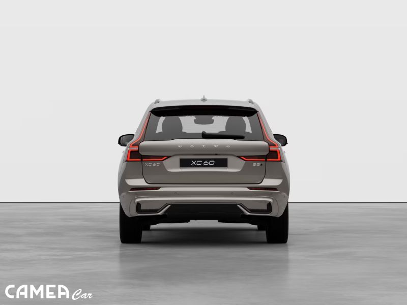 VOLVO XC60 B5 AWD MILD/HYBRID PLUS/DARK *MY26