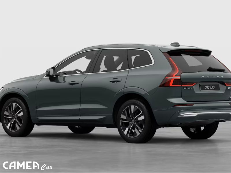 VOLVO XC60 B5 AWD MILD/HYBRID PLUS/DARK